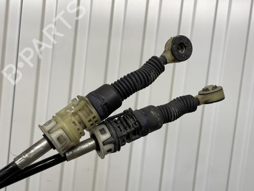 Used Gear lever Gear lever DACIA SANDERO II TCe 90 (B8M1, B8MA, B8AC) (90 hp) 27486327 27486327