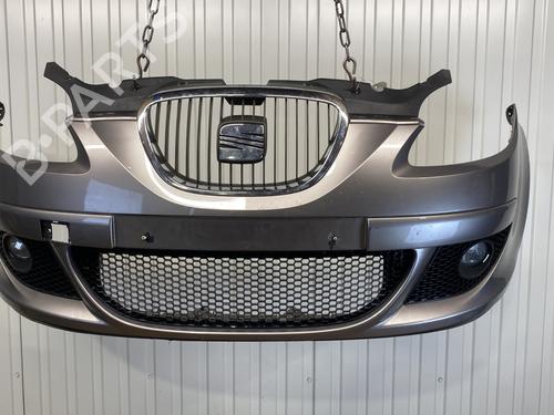 Used Front bumper SEAT ALTEA (5P1) 2.0 TDI 16V (140 hp) 23795679
