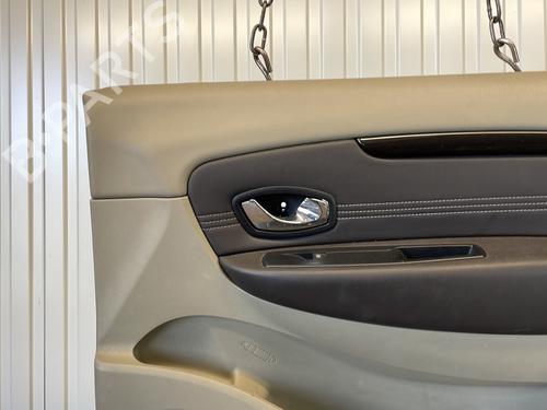 Used Front right panel Front right panel RENAULT GRAND SCÉNIC III (JZ0/1_) 1.6 dCi (JZ00, JZ12) (130 hp) 24940850 24940850