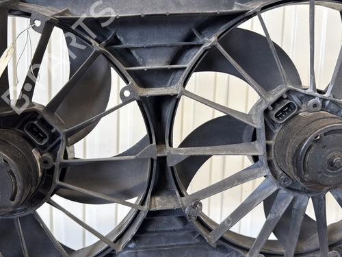 Used Radiator fan Radiator fan CHRYSLER SEBRING Convertible (JS) 2.0 CRD (140 hp) 25893227 25893227