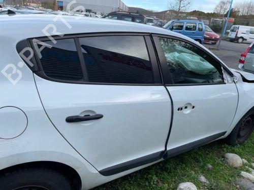 Right front window switch RENAULT MEGANE III Hatchback (BZ0/1_, B3_) 1.5 dCi (BZ0C) | BP22099133I26 