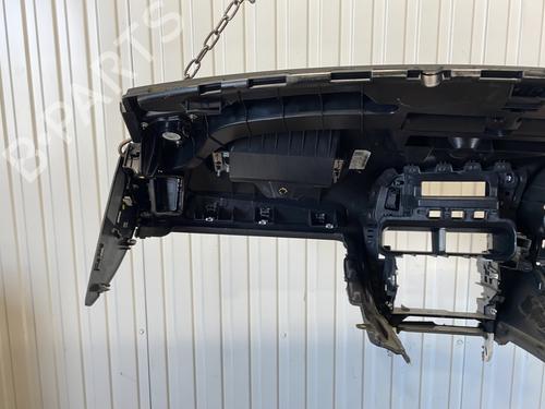 Dashboard AUDI Q5 (8RB) 2.0 TDI quattro | BP27699940C46 