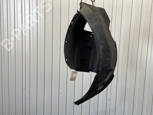 wheel-arch-suzuki-swift-iii-mz-ez-2005-26156293 main image