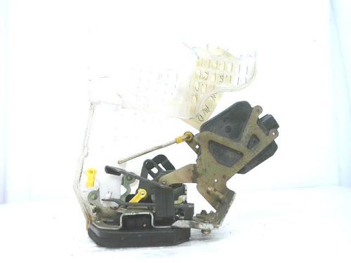 Front right lock HYUNDAI TUCSON (JM) 2.0 CRDi | BP21144004C97 