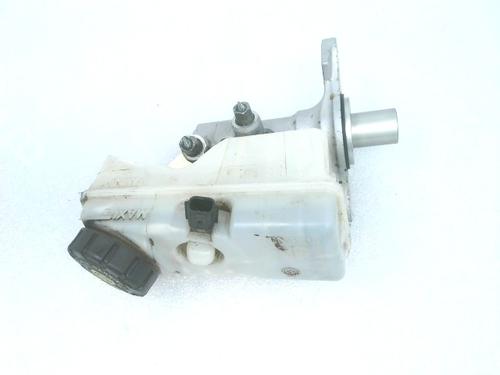 brake-master-cylinder-renault-captur-i-j5_-h5_-2013-24609466 main image