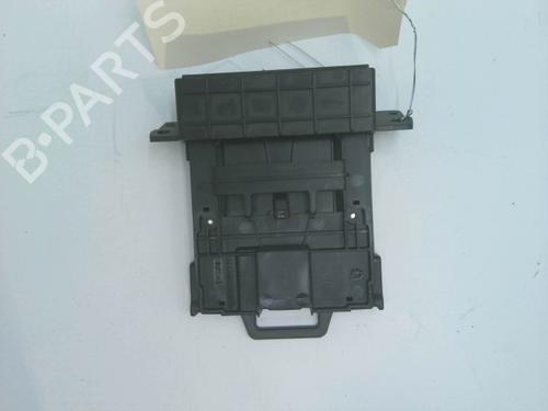 Card reader RENAULT KOLEOS I (HY_) 2.0 dCi 4x4 (HY0K) | BP29513401E4 - Image 4