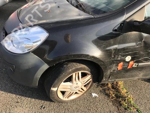 Fuel flap RENAULT CLIO III Grandtour (KR0/1_) 1.5 dCi (KR0F) | BP22098859C131