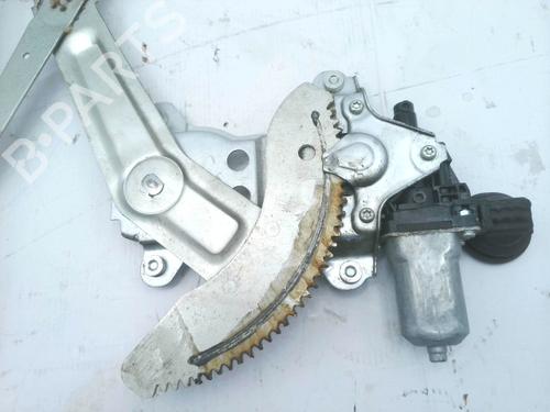 Used Front left window mechanism Front left window mechanism SUZUKI SWIFT III (MZ, EZ) 1.3 (RS413, ZC11S) (92 hp) 32723918 32723918
