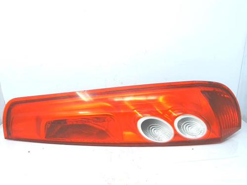 Used Right taillight FORD FIESTA V (JH_, JD_) 1.4 16V (80 hp) 20915972