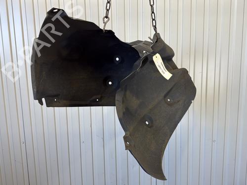 Used Wheel arch RENAULT MEGANE III Hatchback (BZ0/1_, B3_) 1.9 dCi (BZ0N, BZ0J) (131 hp) 29204746