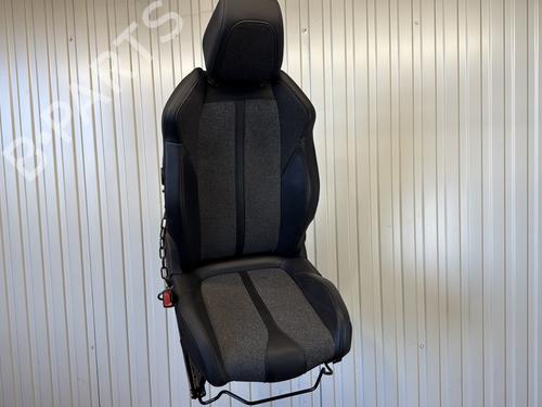 Used Left front seat PEUGEOT 3008 II SUV (MC_, MR_, MJ_, M4_) 1.2 THP/ PureTech 130 (MRHNSM, MRHNSU, MRHNSJ, MRHNYW,... (131 hp) 29071743