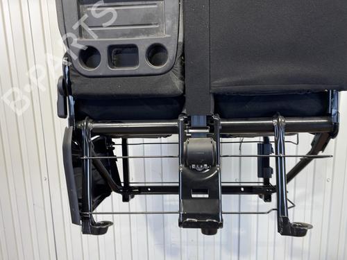 Right front seat RENAULT MASTER III Van (FV) 2.3 dCi 135 FWD (FV0N, FV08, FV06, FV00, FV1S) | BP30445756C16 - Image 7