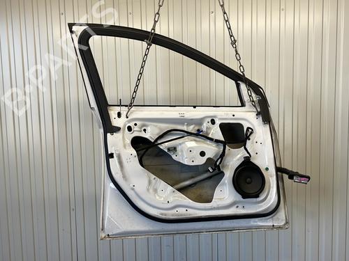 Left front door CHEVROLET CRUZE (J300) 2.0 CDI | BP26618912C2 