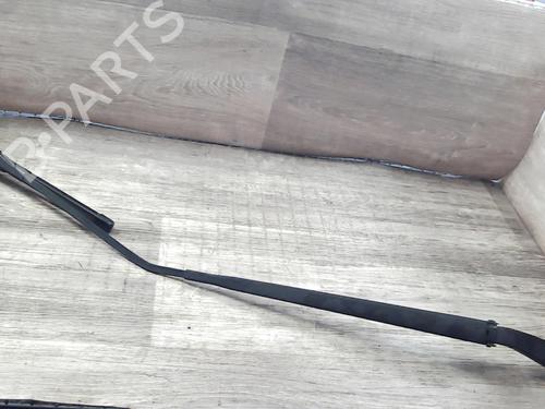 Used Front windshield wiper arm CHEVROLET AVEO Hatchback (T300) 1.2 (86 hp) 20915228