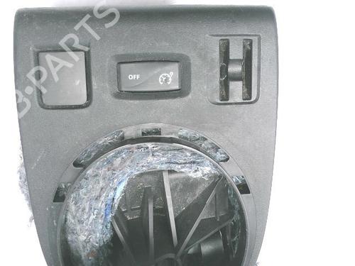 Selector da caixa Selector da caixa RENAULT TWINGO III (BCM_, BCA_) 1.0 SCe 70 (71 hp) 39414877 39414877