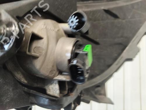Used Right front fog light Right front fog light 36468131 36468131