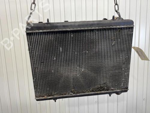 Used Water radiator Water radiator 20911089 20911089