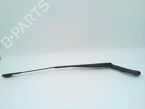 Used Front windshield wiper arm CITROËN JUMPER II Van 2.2 HDi 110 (110 hp) 25744512