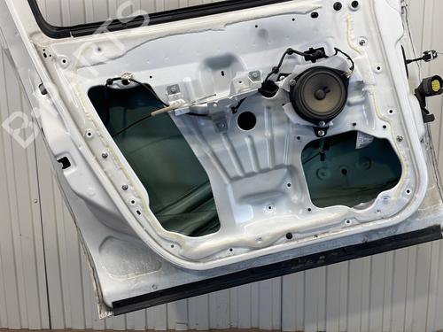 Left front door OPEL COMBO Box Body/MPV (X12) 1.6 CDTI (B05) | BP31184433C2