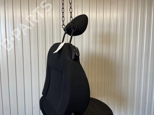 Used Right front seat Right front seat 35993877 35993877