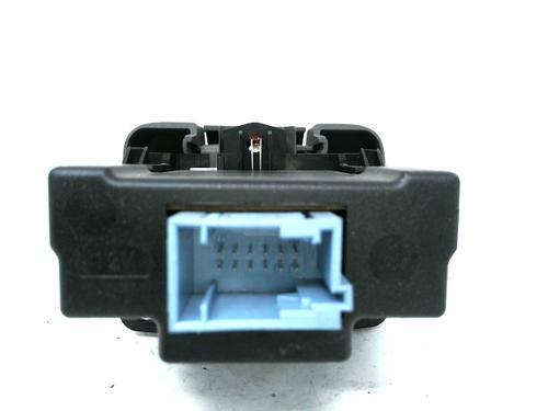Used Switch Switch RENAULT SCÉNIC II (JM0/1_) 1.9 dCi (JM0G, JM12, JM1G, JM2C) (120 hp) 32370250 32370250