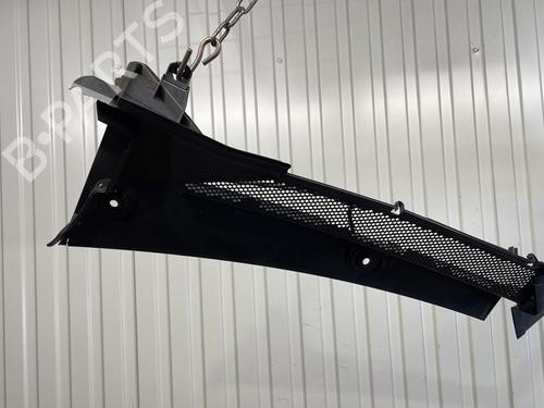 Used Scuttle panel Scuttle panel PEUGEOT 3008 II SUV (MC_, MR_, MJ_, M4_) 1.2 THP/ PureTech 130 (MRHNSM, MRHNSU, MRHNSJ, MRHNYW,... (131 hp) 29071773 29071773