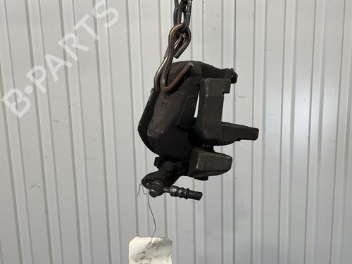 Used Right front brake caliper Right front brake caliper PEUGEOT 3008 II SUV (MC_, MR_, MJ_, M4_) 1.2 THP/ PureTech 130 (MRHNSM, MRHNSU, MRHNSJ, MRHNYW,... (131 hp) 29071774 29071774