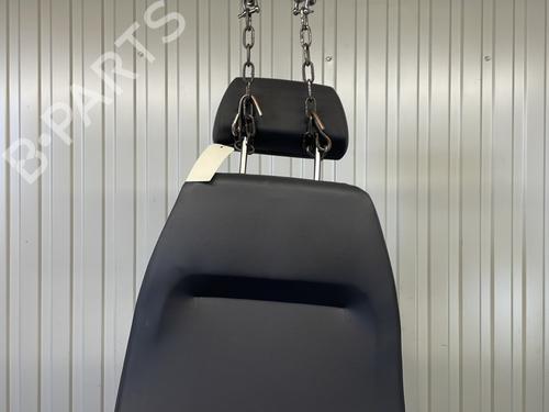 Used Right front seat Right front seat VW POLO IV (9N_, 9A_) 1.2 12V (64 hp) 32753261 32753261