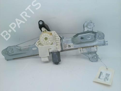 Rudehejsemekanisme Højre bagtil RENAULT KADJAR (HA_, HL_) 1.5 BLUE dCi 115 (HLA6) (116 hp) 32730759