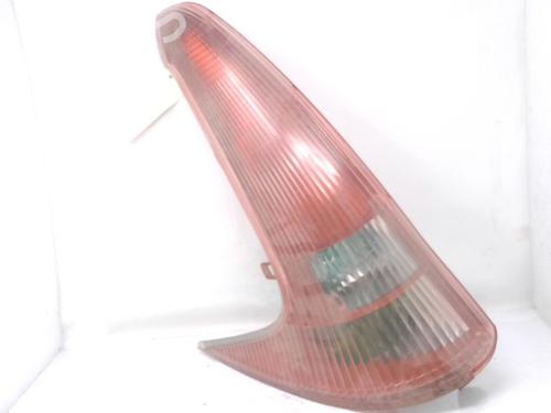 left-taillight-peugeot-206-sw-2ek-2002-23796297 main image