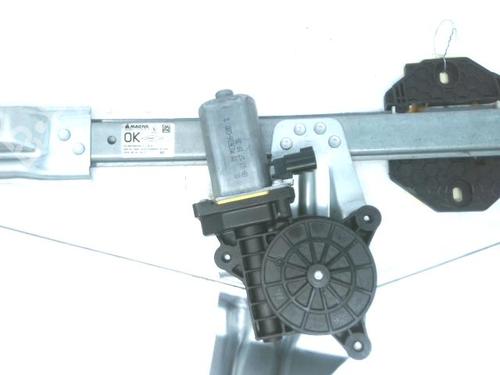 Used Front right window mechanism Front right window mechanism DACIA SANDERO II 1.0 SCe 75 (B8JC, B8JD, B8NC) (73 hp) 20915797 20915797