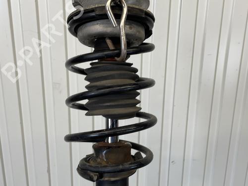 Used Right front shock absorber Right front shock absorber BMW 3 Touring (E91) 318 i (143 hp) 24424443 24424443