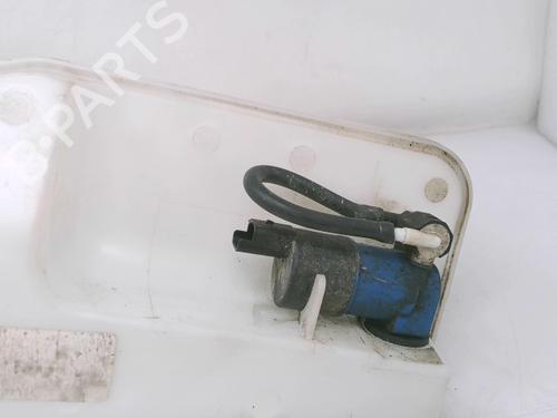 windscreen-washer-tank-renault-clio-iv-bh_-2012-2013-2014-2015-2016-2017-2018-2019-2020-2021-33889526 main image