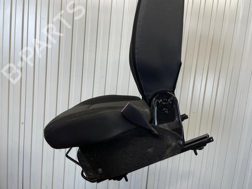 Used Right front seat Right front seat RENAULT KANGOO Express (FW0/1_) [2008-2026] 33947966 33947966