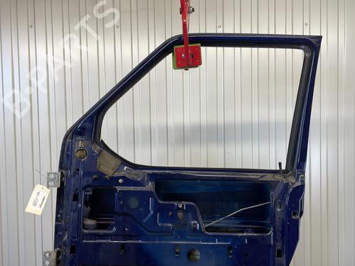 Right front door VW TRANSPORTER T4 Van (70A, 70H, 7DA, 7DH) 2.5 TDI | BP29204775C3