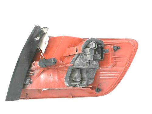 left-taillight-audi-a6-c6-avant-4f5-2004-2005-2006-2007-2008-2009-2010-2011-33889540 main image