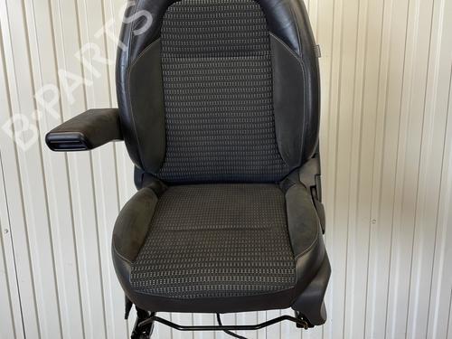 Left front seat CITROËN C3 Picasso (SH_) 1.6 HDi 110 | BP23796152C15  - Image 5