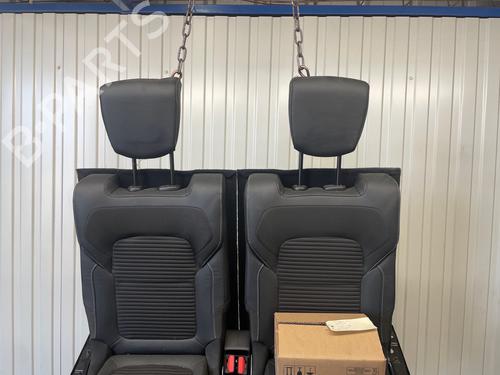 Used Rear seat (3rd row) Rear seat (3rd row) 35921523 35921523