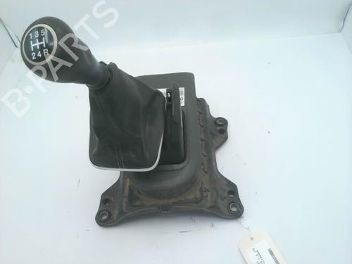 Used Gear lever FIAT GRANDE PUNTO (199_) 1.3 D Multijet (75 hp) 28965444