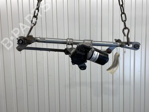 Used Front wiper motor JEEP COMPASS (MP, M6, MV, M7) 1.3 Hybrid 4x4 (240 hp) 30162259