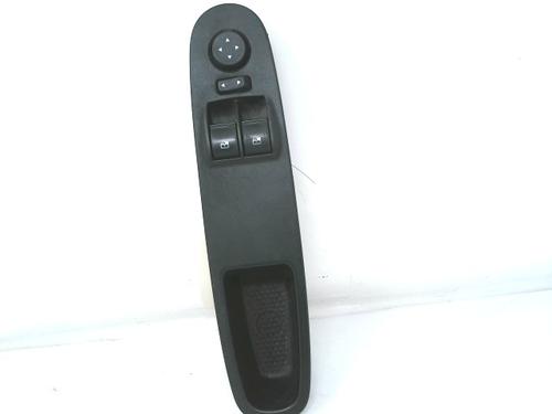 Used Left front window switch FIAT PUNTO (199_) 1.3 D Multijet (75 hp) 30683196