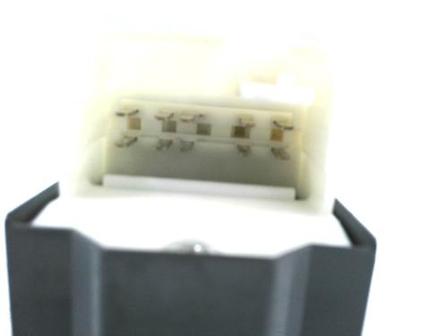 Used Left front window switch Left front window switch TOYOTA YARIS (_P9_) 1.4 D-4D (NLP90_, NLP90R) (90 hp) 32984114 32984114