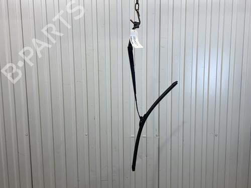 front-windshield-wiper-arm-hyundai-i20-ii-gb-ib-2014-2015-2016-2017-2018-2019-2020-2021-29614907 main image