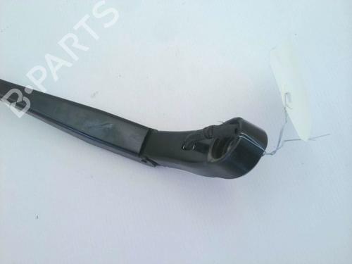Front windshield wiper arm PEUGEOT 3008 II SUV (MC_, MR_, MJ_, M4_) 1.2 THP/ PureTech 130 (MRHNSM, MRHNSU, MRHNSJ, MRHNYW,... | BP29071772C143 