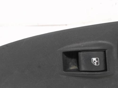 right-front-window-switch-bluecar-blueutility-2011-33432593 main image