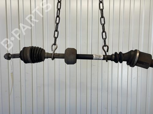Used Right front driveshaft RENAULT CLIO II (BB_, CB_) 1.2 16V (BB05, BB0W, BB11, BB27, BB2T, BB2U, BB2V, CB05,... (75 hp) 26977704