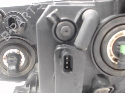 Used Right headlight Right headlight DODGE JOURNEY 2.0 CRD (140 hp) 22099628 22099628