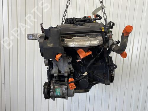 Motor für PEUGEOT 206 Hatchback (2A/C) 1.6 i (89 hp) 28604662