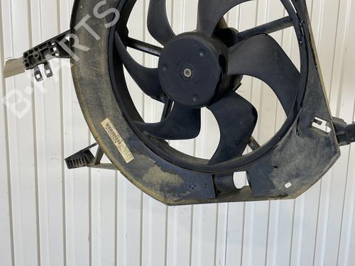 Radiator fan RENAULT TRAFIC II Van (FL) 1.9 dCi 80 (FL0B) | BP32865136M35 - Image 2