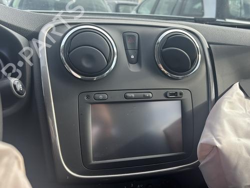 Front right panel DACIA SANDERO II TCe 90 (B8M1, B8MA, B8AC) | BP30465607C59  - Image 18